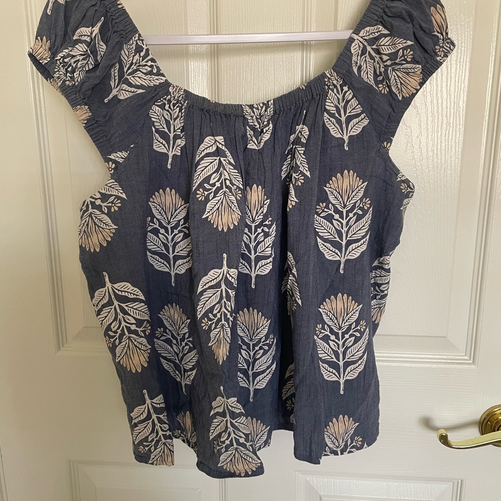 Floral Print Blue Top